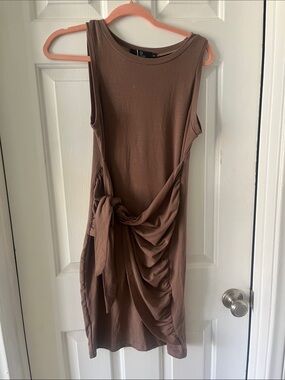 Knot-Detail Sleeveless Midi Dress in Brown
